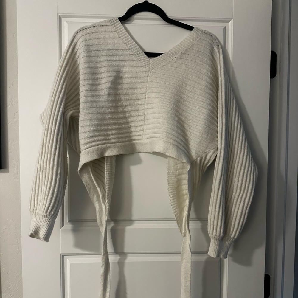 HYFVE Cream V-Neck Sweater